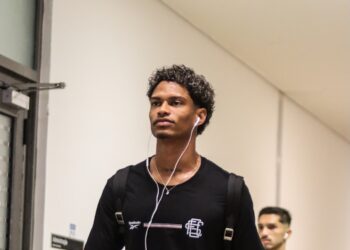 Marquinhos celebra chegada ao Santa Cruz e almeja fazer história no clube