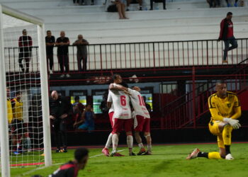 Náutico consegue grande vitória fora de casa pela Série B. Fotos: Divulgação/ CNC