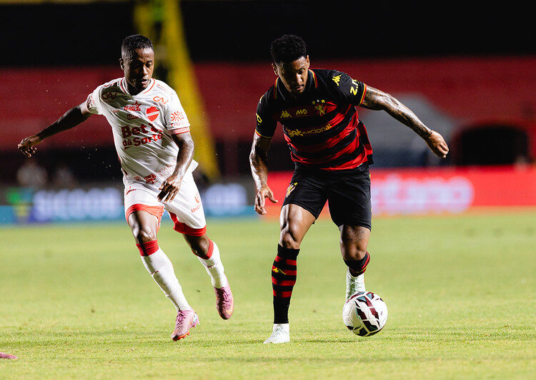 Com um jogador a menos, Sport mostra poder de reação e empata com o Vila Nova na Ilha do Retiro