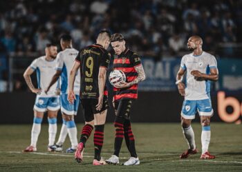Barletta e Perotti foram os nomes da vitória do Sport contra o Londrina fora de casa. Foto: Juninho Messias/ SCR.