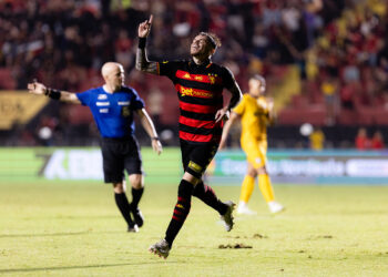 Barletta é um dos destaques do Sport contra o Avaí. Foto: Paulo Paiva/Sport