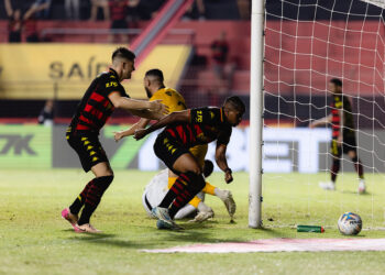 Sport impõe ritmo no segundo tempo, bate o Retrô e mantém invencibilidade na Copa do Nordeste