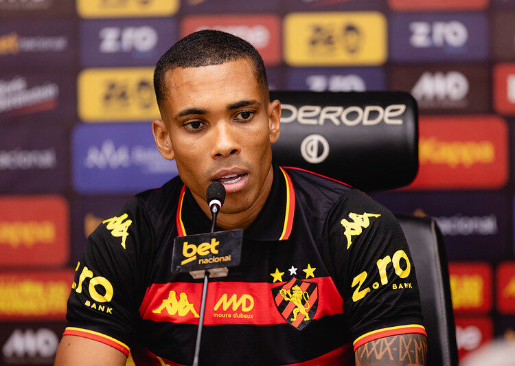 Apresentado no Sport, Madson projeta estreia: “Consigo jogar 60 minutos”