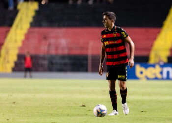 De Pena é um dos destaques do Sport para tentar vencer o Novorizontino na Ilha do Retiro. Foto: Paulo Paiva