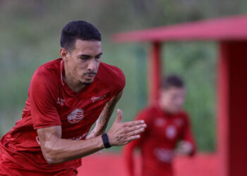 Náutico terá três ausências para duelo contra o Ceará pela Série B