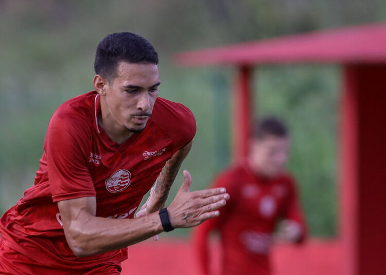 Náutico terá três ausências para duelo contra o Ceará pela Série B