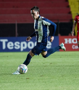 Retrô vence mas fica de fora da proxima fase da Copa do Nordeste