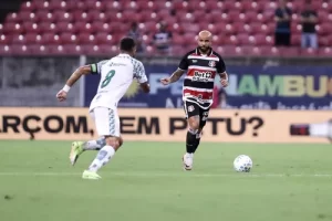 Santa Cruz encara a Itabaiana pela primeira rodada da Série C. Foto: Agif