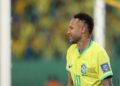 Com lesão na panturrilha, Neymar deve desfalcar o Brasil na estreia da Copa do Mundo