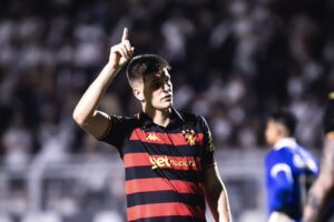 Perotti é a esperança de gols do Sport contra o CRB. Foto: Tiago Sousa/ SCR.