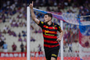 Perotti é a grande esperança de gols do Sport para encara o Fortaleza na semifinal da Copa do Nordeste. Foto: Paulo Matheus/ Sport Club do Recife