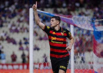 Perotti é a grande esperança de gols do Sport para encara o Fortaleza na semifinal da Copa do Nordeste. Foto: Paulo Matheus/ Sport Club do Recife