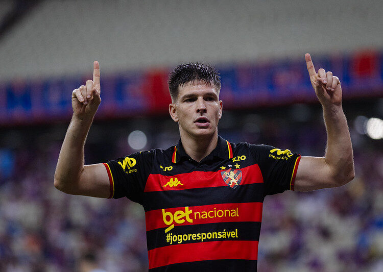 Perotti decide, Sport bate o Fortaleza no Castelão e larga na frente na semifinal da Copa do Nordeste
