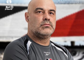 Santa Cruz oficializa a contratação do técnico Cristian de Souza, ex-Amazonas