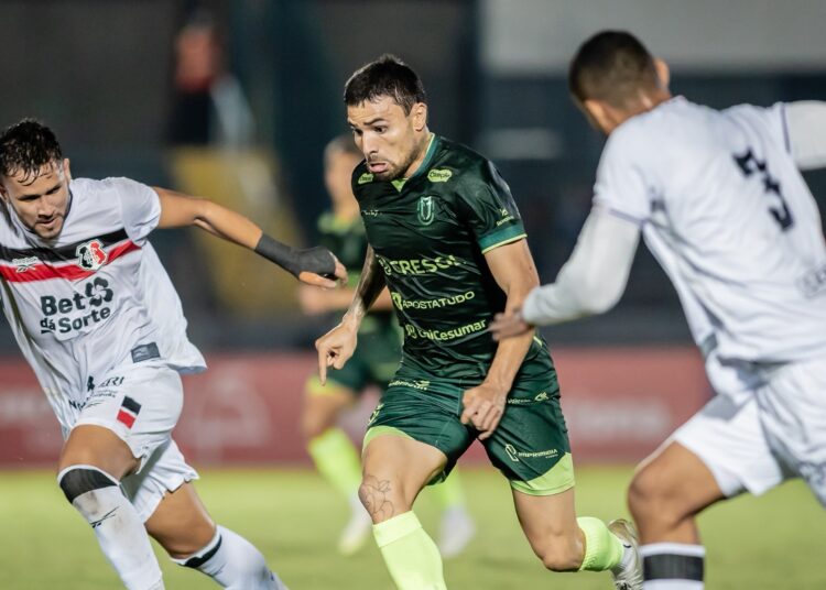 Santa Cruz sai na frente, mas cede empate ao Maringá fora de casa pela Série C
